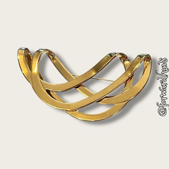 Large Vintage Gold-tone Brooch - Picture 5 of 9